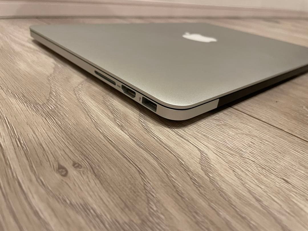 (極美品)MacBook Pro Early 2015 充電回数45回