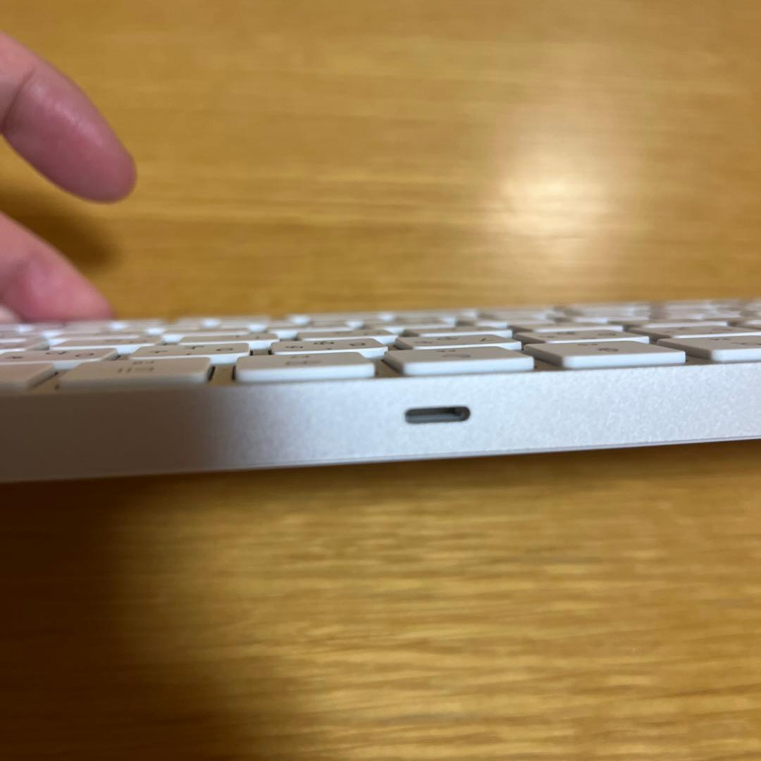 Apple Magic Keyboard Touch ID モデル A2449