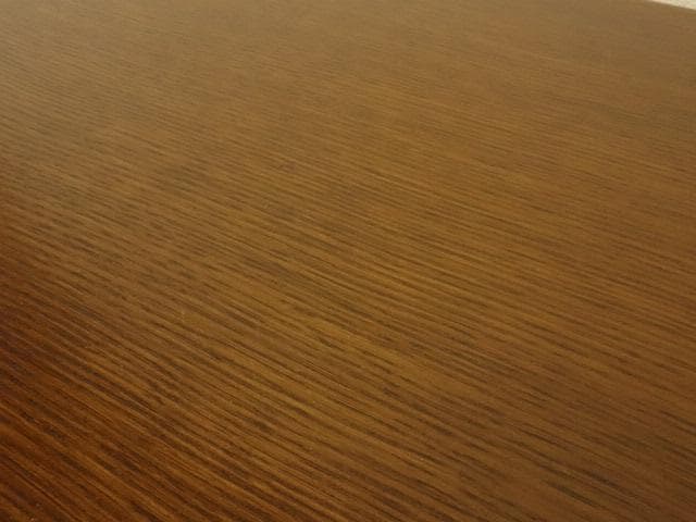 北海道手作り家具　ナラ（楢）材　デスク９００　 引出ＤＵＸ彫刻入　勇峰工芸（新）