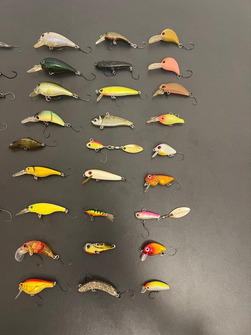 管釣り引退セット トラウト　ルアーセット【タックルボックス　ランディングネット】