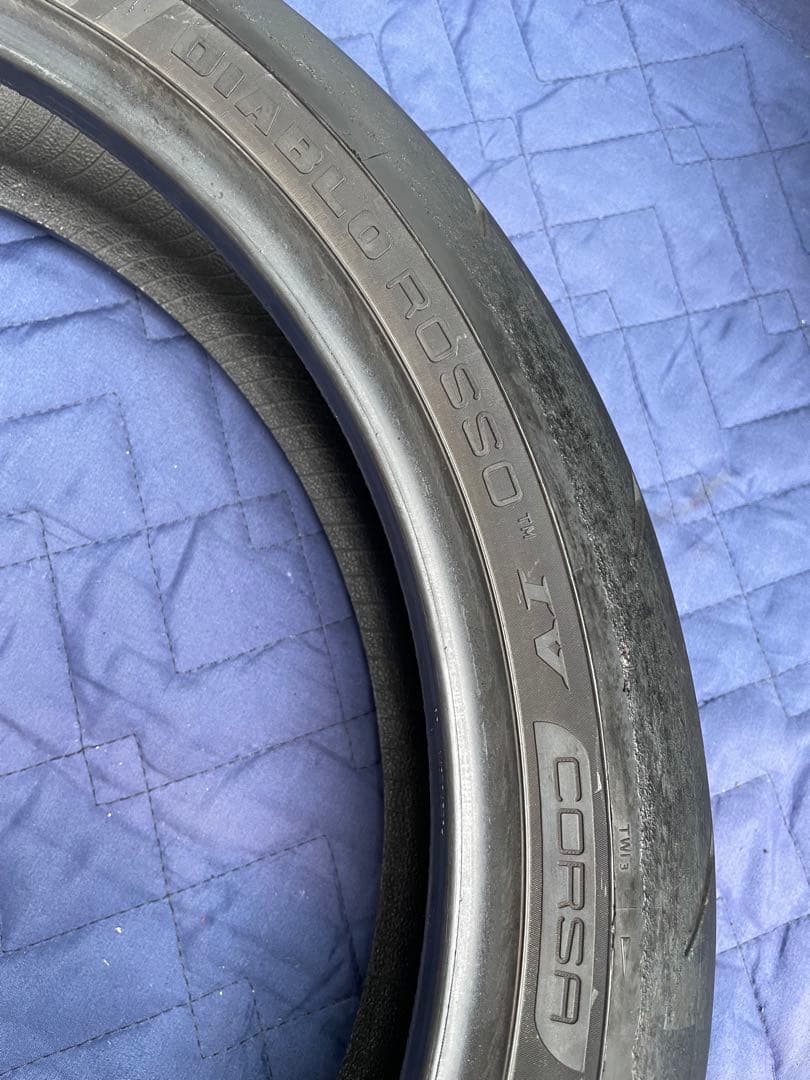 バリ溝！ピレリーディアブロロッソⅣ 前後セット