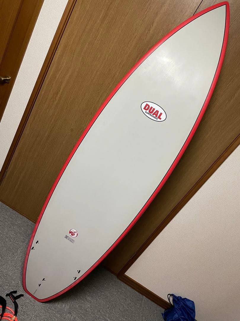 サーフボード　デュアル
