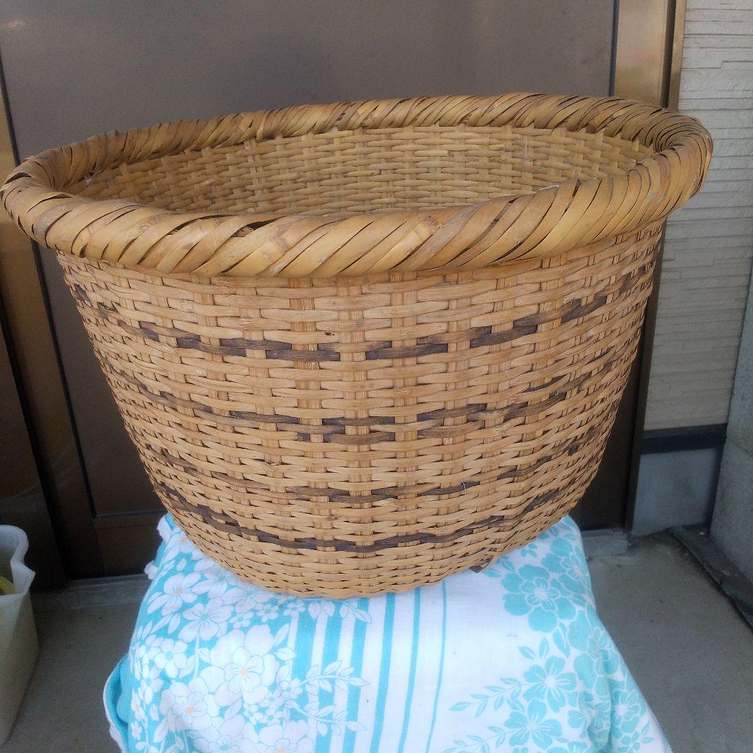 アンテーク、昭和、竹製品大きな深いざる