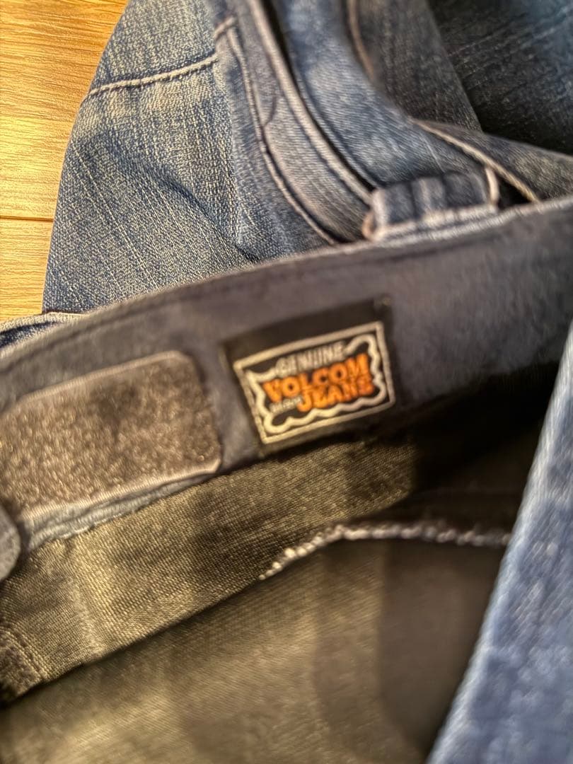 ボルコム　デニムスノーボードパンツ　Sサイズ