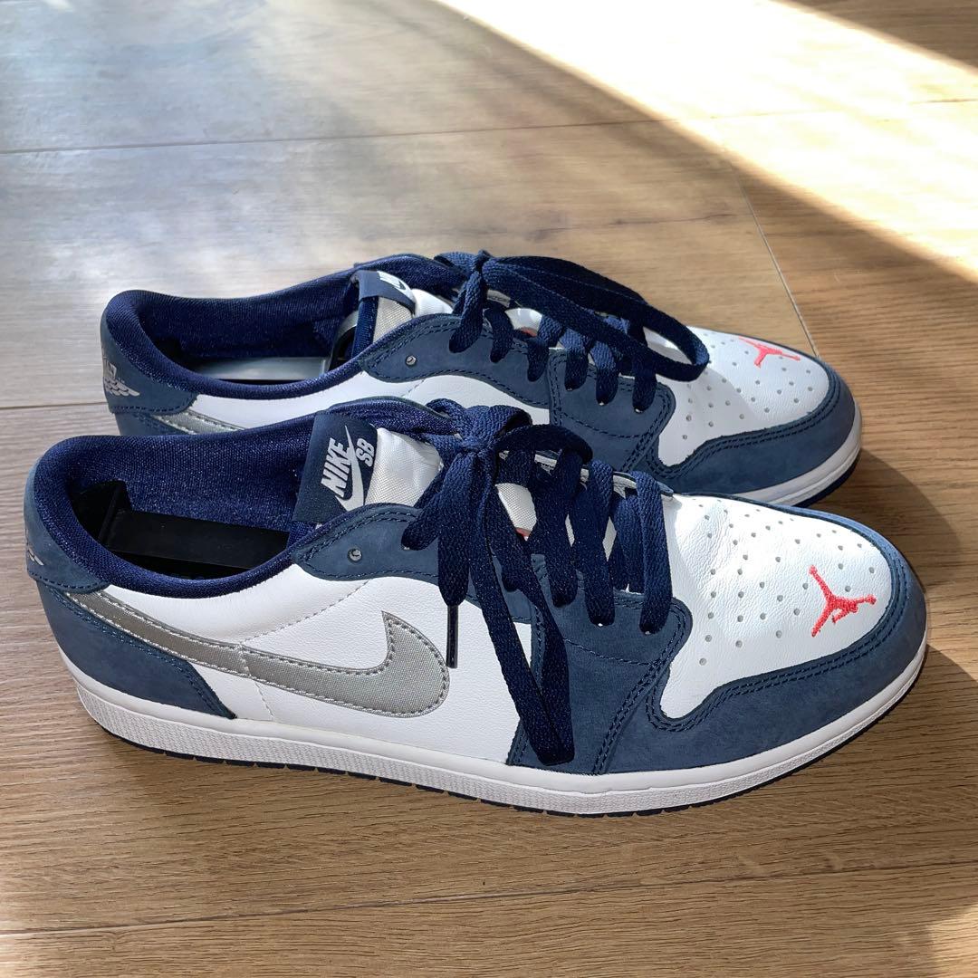 【Guts様】Nike SB エアジョーダン1 Low ホワイト/ネイビー