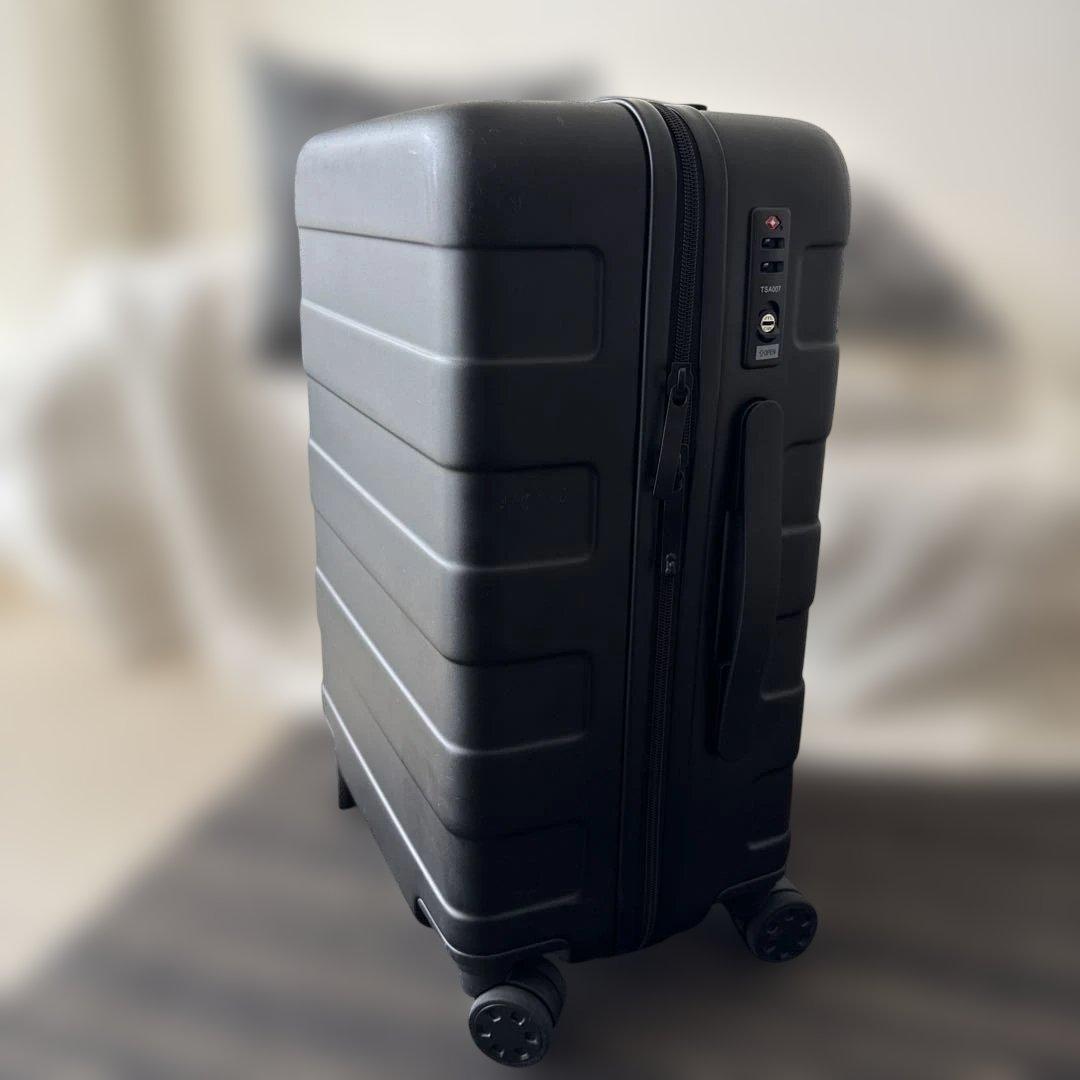 無印良品　スーツケース　キャスターケース　ハード　ブラック　36リットル