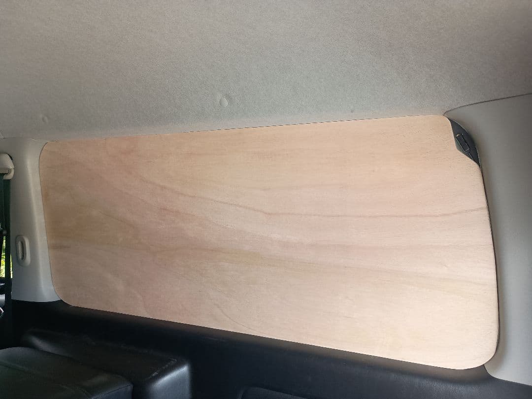 ハイエース　窓埋めパネル　サンシェード　左右セット「10」　安心の9mm合板