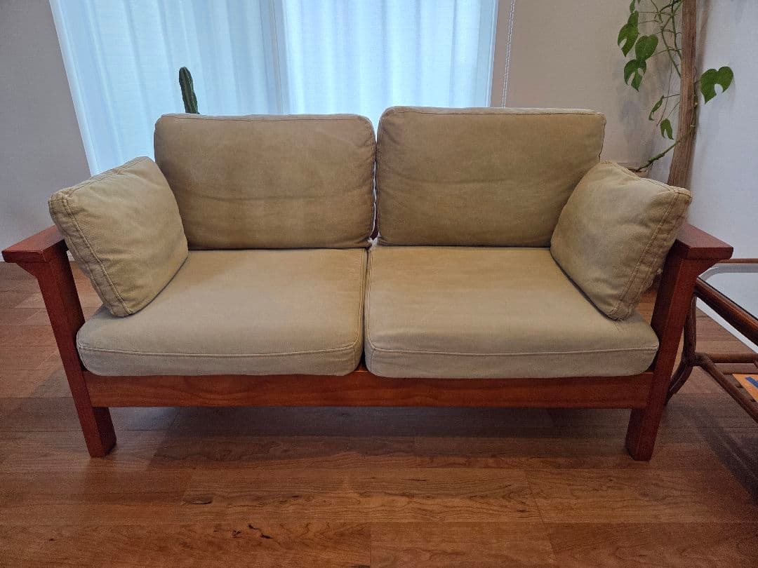【美品】布製 2人掛けソファ 木製フレーム