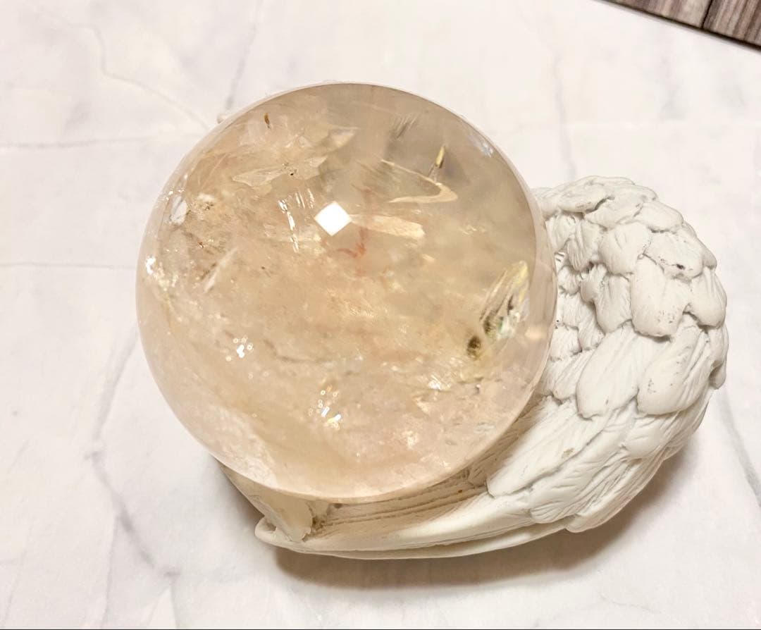 ピンククォーツ（ピンクアゼツライト）スフィア 台座付き