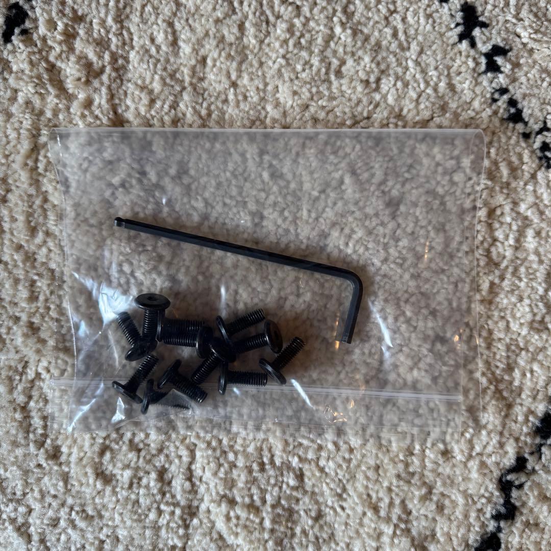 IKEA BORGEBY ボルゲビー　コーヒーテーブル