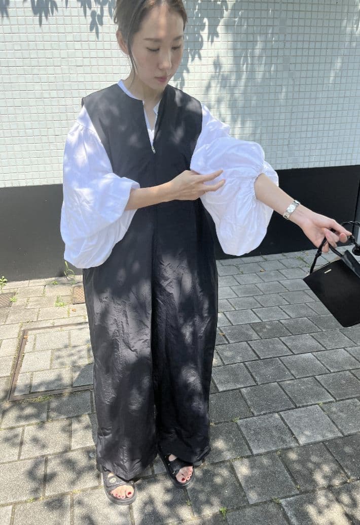 front zipper all-in-one　hholic black