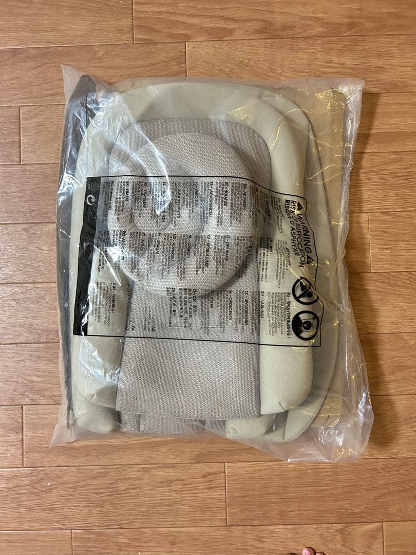 サイベックスメリオカーボン　人気のベージュ　純正ドリンクホルダー付き