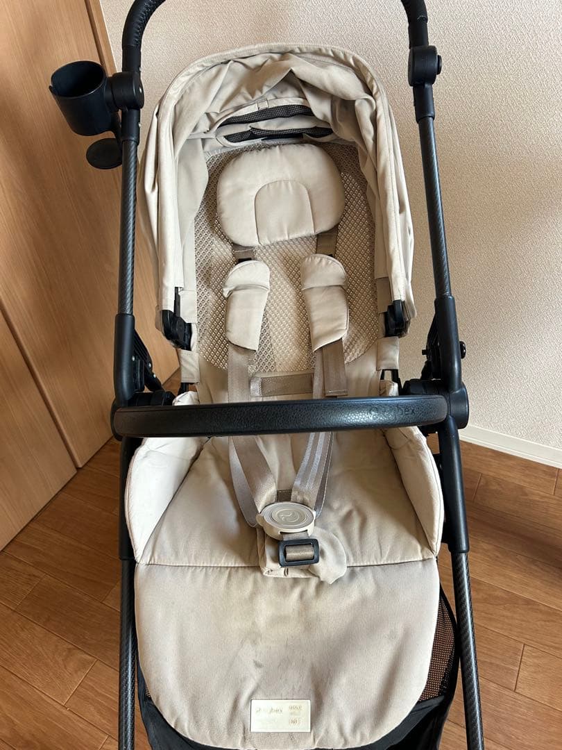 サイベックスメリオカーボン　人気のベージュ　純正ドリンクホルダー付き