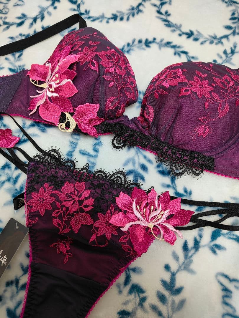 Salute 93マリーアントワネットブラソング×スリップ×ガーターストッキング