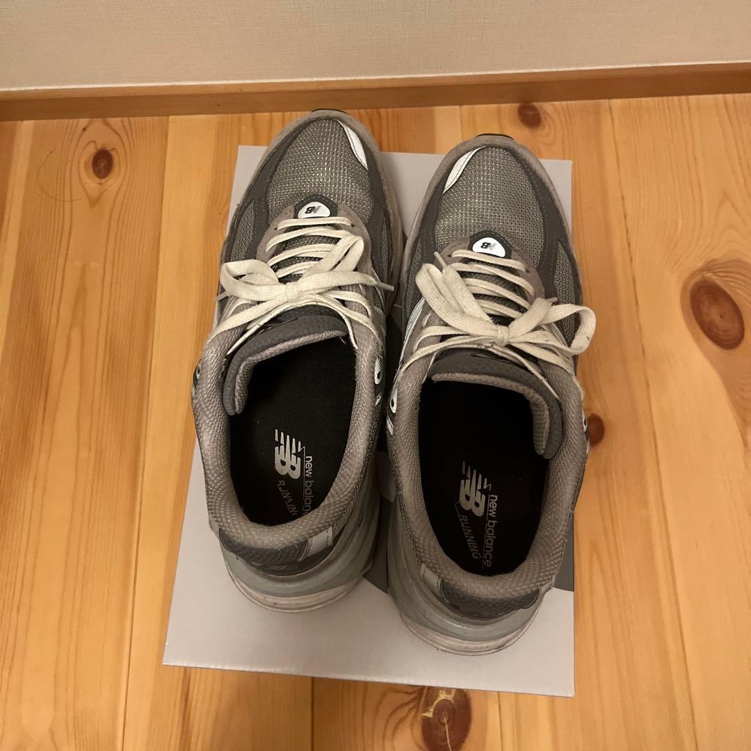 ぷ*こ様 New Balance 990V6 グレー スニーカー