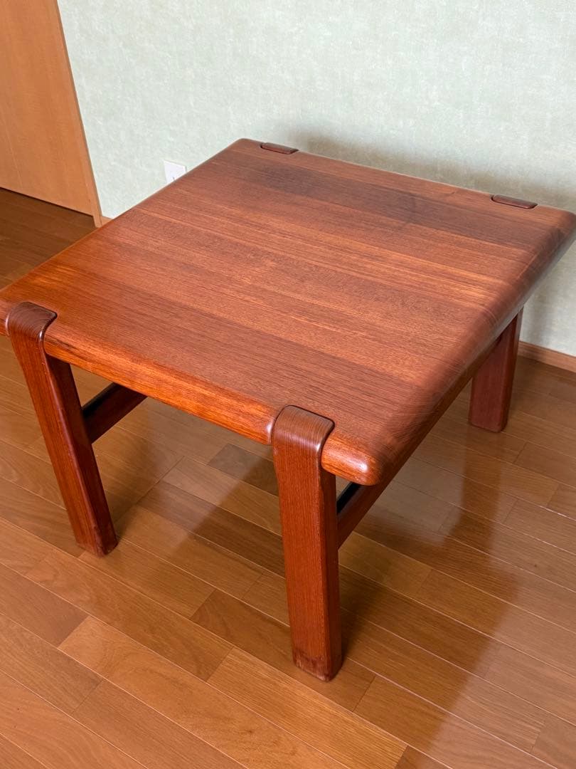 コーヒーテーブル　ローテーブル　チーク材　無垢　北欧家具　ビンテージ