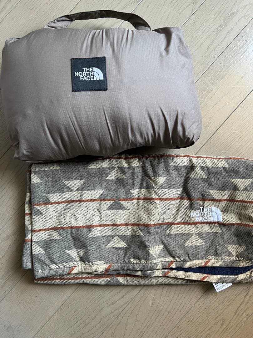 ノースフェイス　ベビーシェルブランケット＆おくるみ