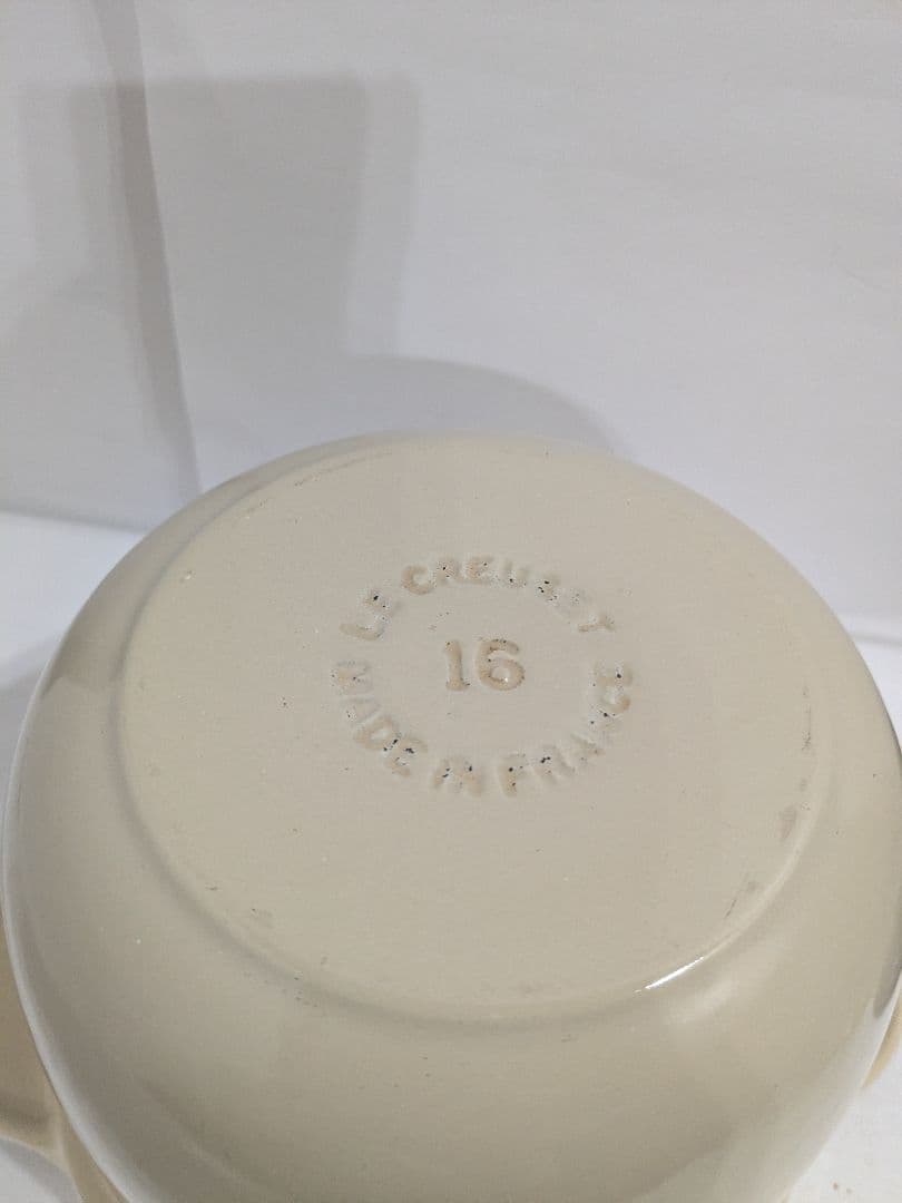 ル・クルーゼ　ココットエブリィ　インナーリッド付き　16cm　クリーム