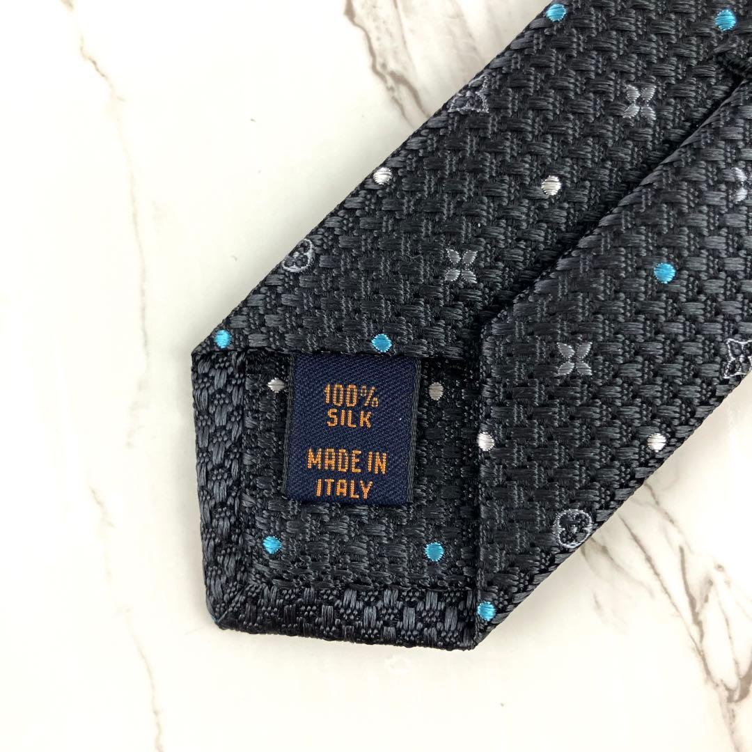 ももこ　未使用　現行　ルイヴィトン　ネクタイ　モノグラムテクスチャードドッ