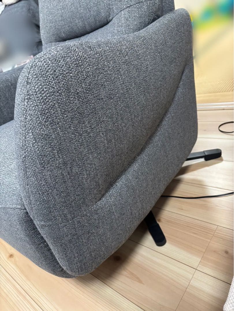 ニトリ 電動リクライニングパーソナルチェア 1人掛け 布張り グレー