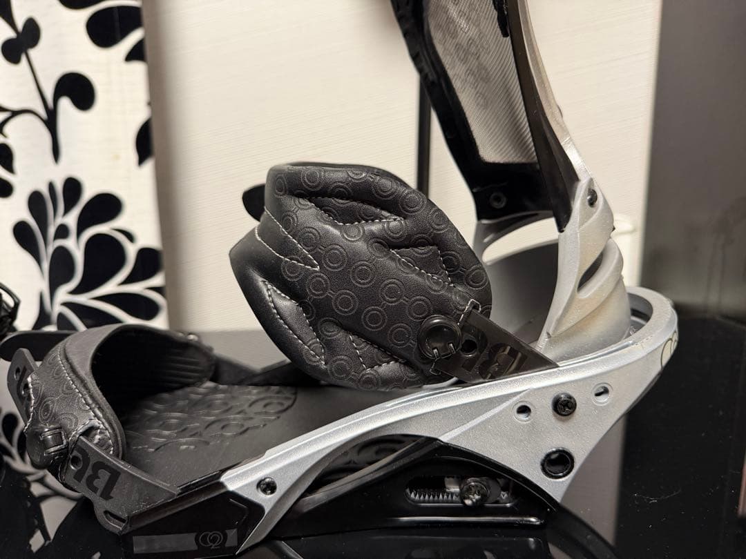 【美品】バートン CO2 BURTON Re:Flex ビンディングMサイズ