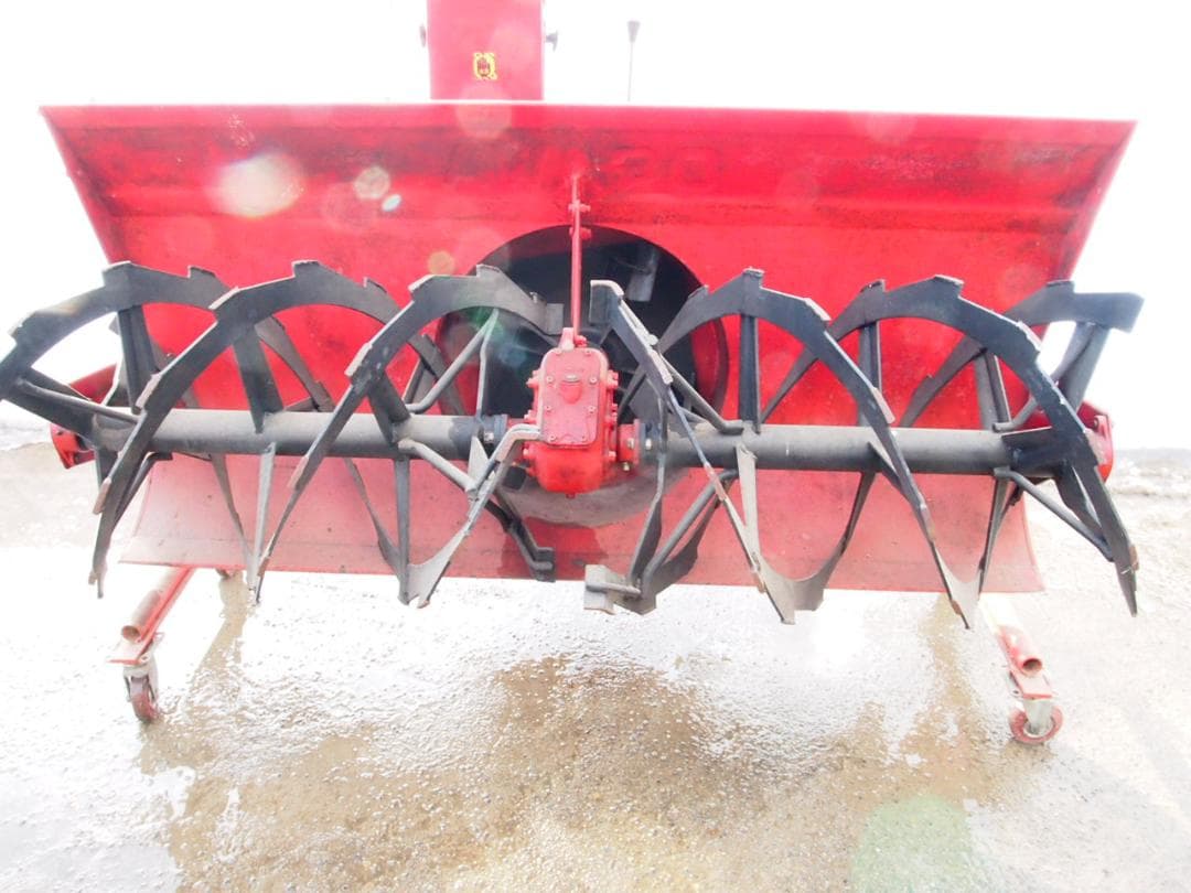 トラクター用スノーラッセルOGAWA。富山、石川、金沢