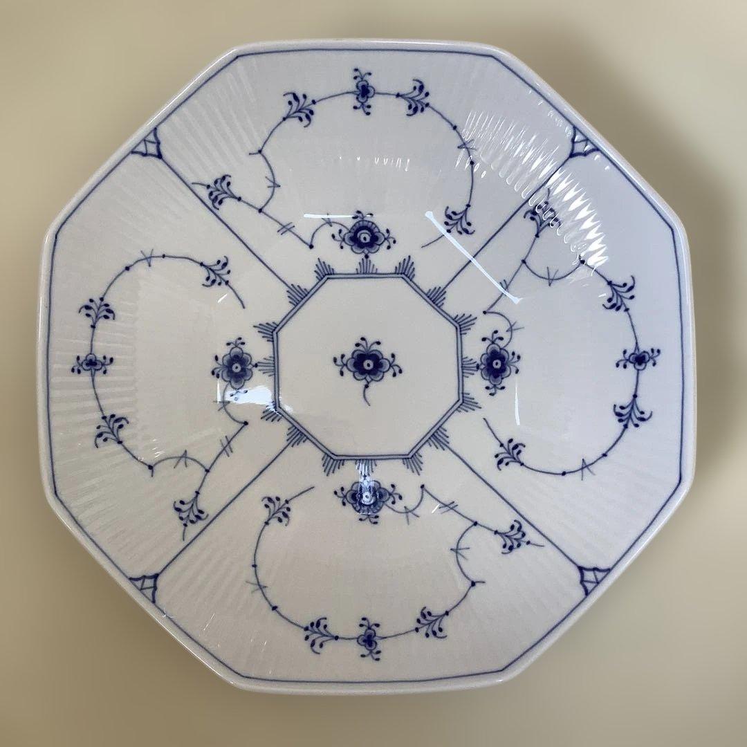 ロイヤルコペンハーゲン　ブルーフルーテッド プレイン アーチボウル 25cm