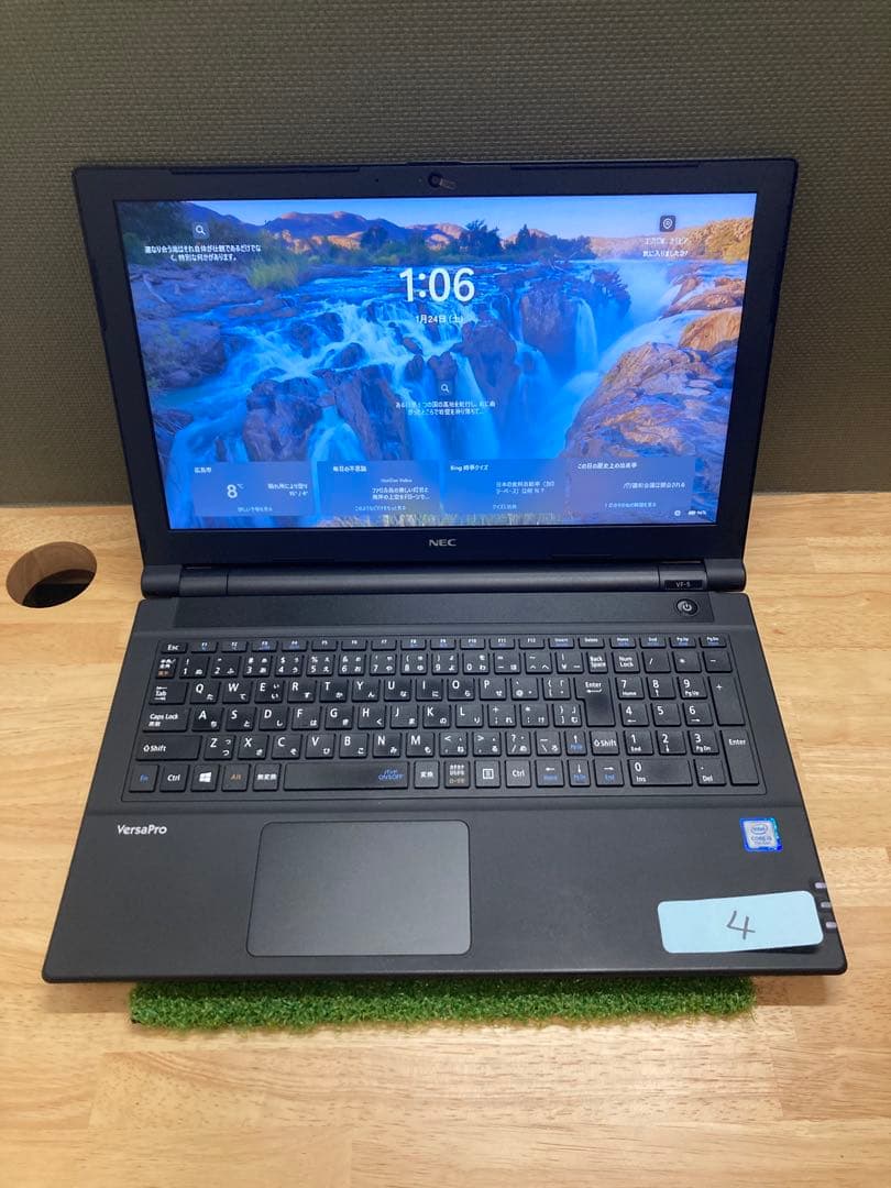 中古ノートパソコン　15.6インチ　NEC製　〔No.4〕