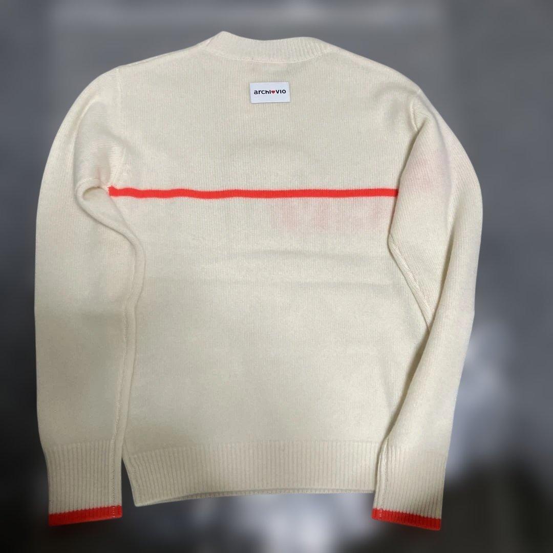 新品未使用　59400円　archivio カシミア　ハイネックプルオーバー