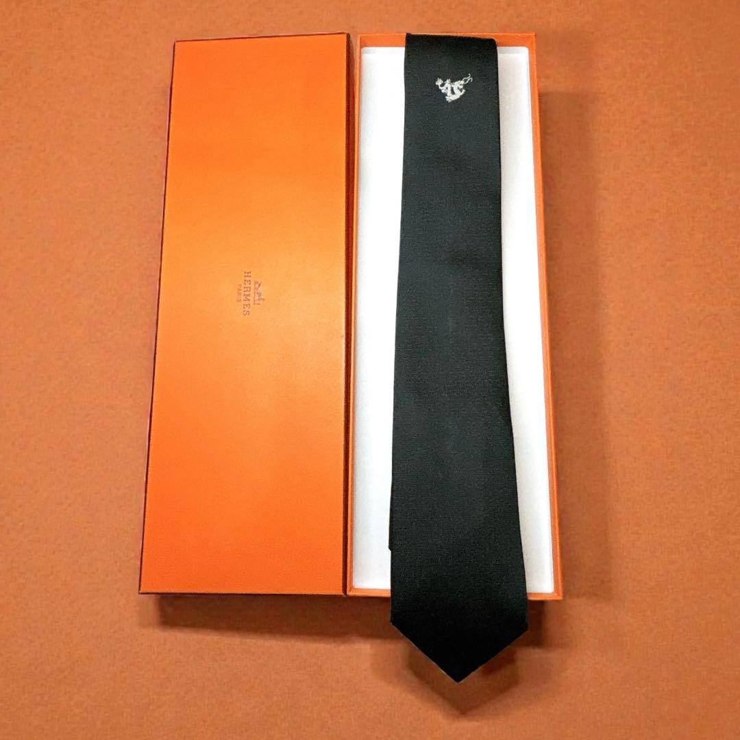 希少 HERMES ドラゴン ネクタイ 黒 H柄 ソリッド 龍 縁起物