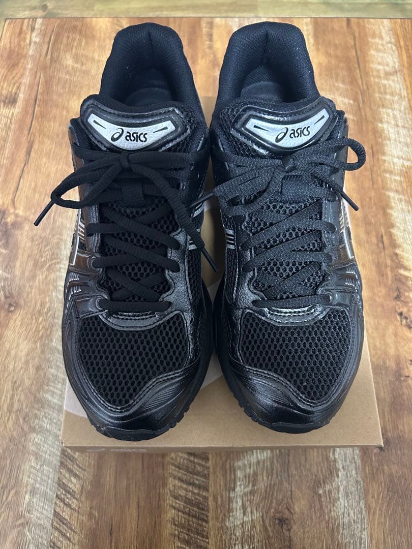 ASICS GEL-KAYANO 14 ブラック