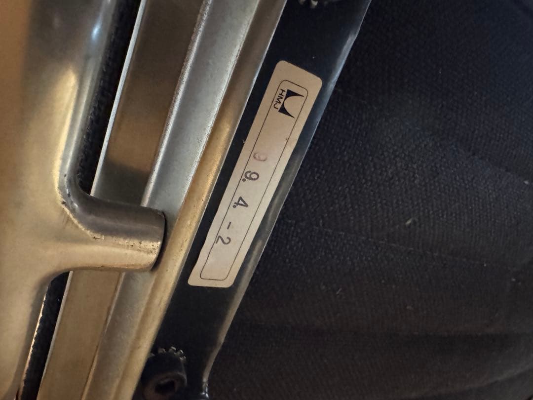 【正規】【ヴィンテージ】ハーマンミラー　イームズ　アルミナムチェア