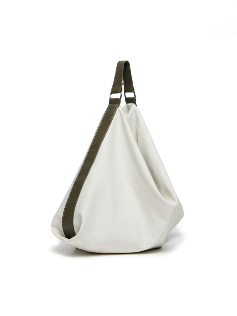【美品】Studio doe　Triangle Bag　GREY　ノベルティ付