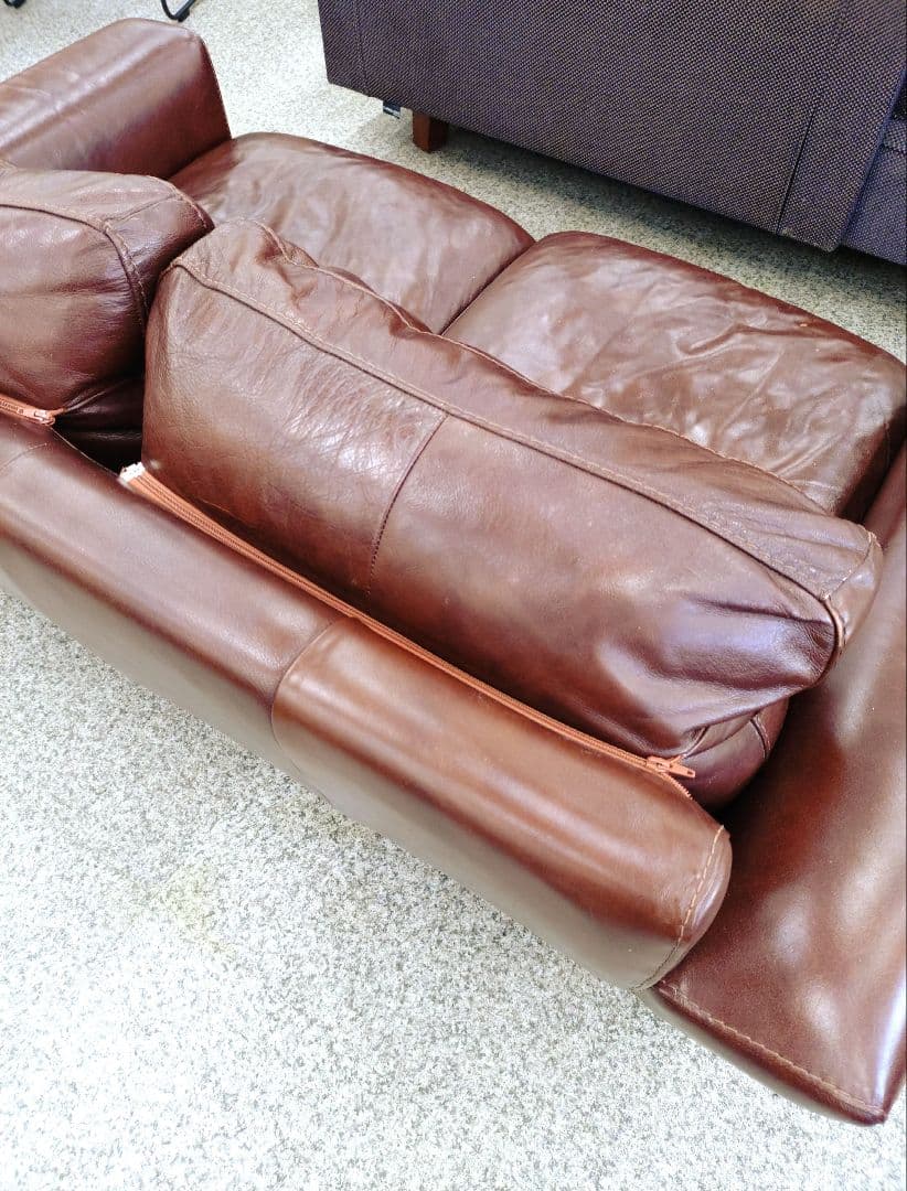 unico ウニコ MOLN モルン ２人掛けソファ レザー