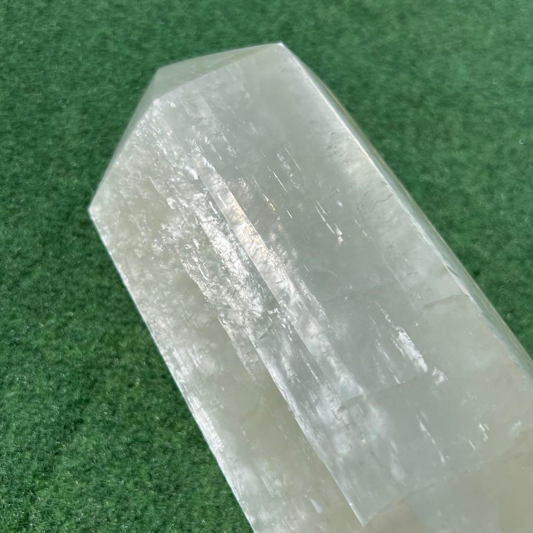 特大！ ほんのりグリーン カルサイト 六角柱 ポイント 天然石 パワーストーン