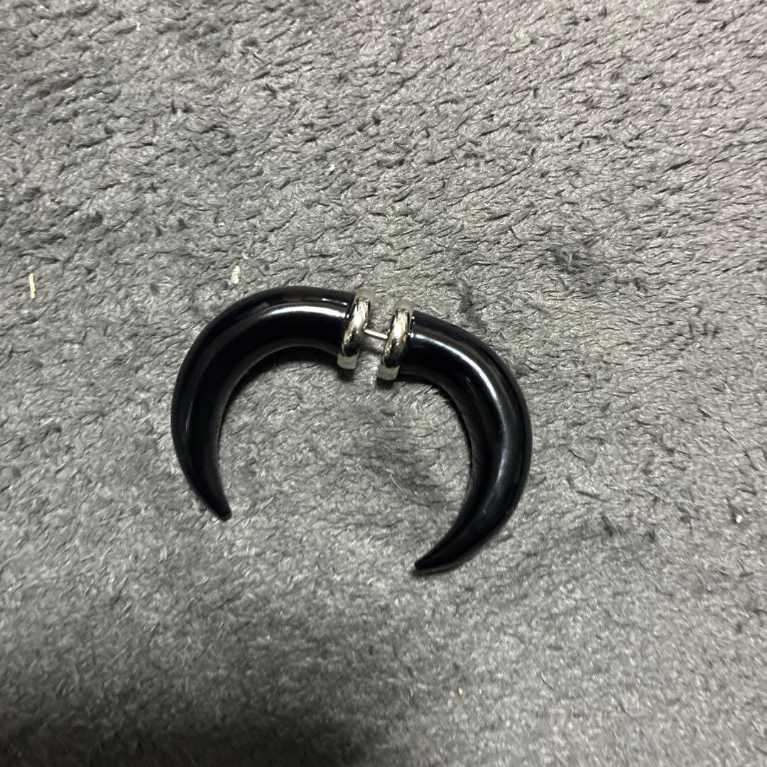 AMBUSH ピアス