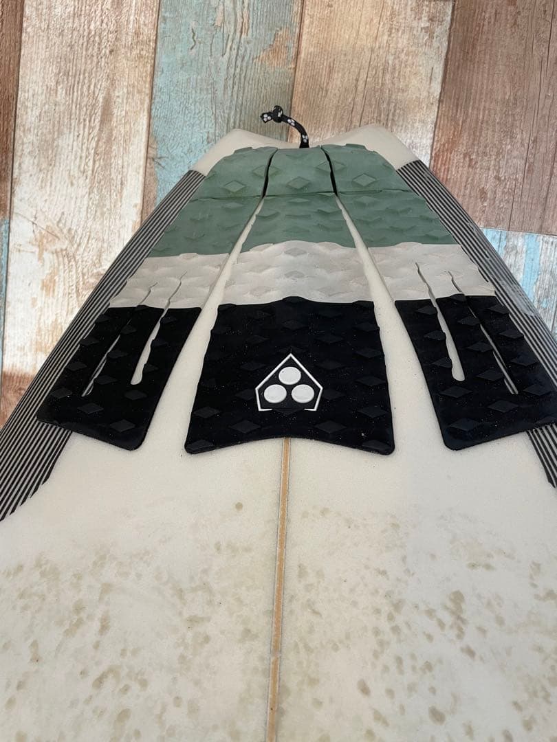 サーフボード　美品　justicesurfbord Vanksy RED HOT