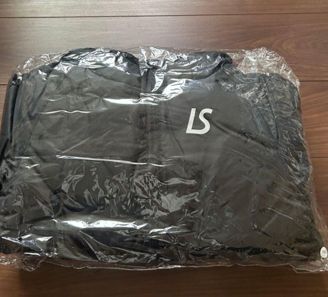 専用　ルースイソンブラ　160 アウター　ダウン　新品　ジュニア　ジャケット