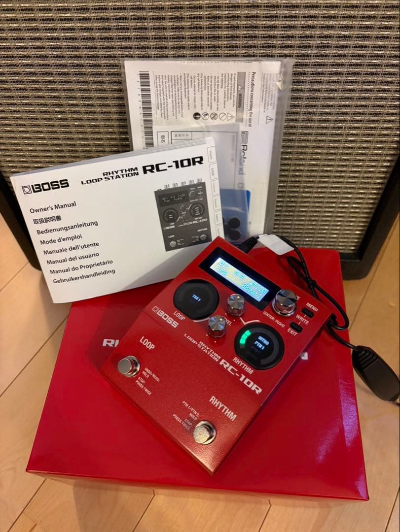 BOSS RC-10R　Rhythm Loop Station 未使用品！