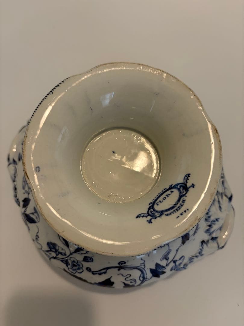 クレイユモントロー　FLORA アンティークスーピエール　フランス