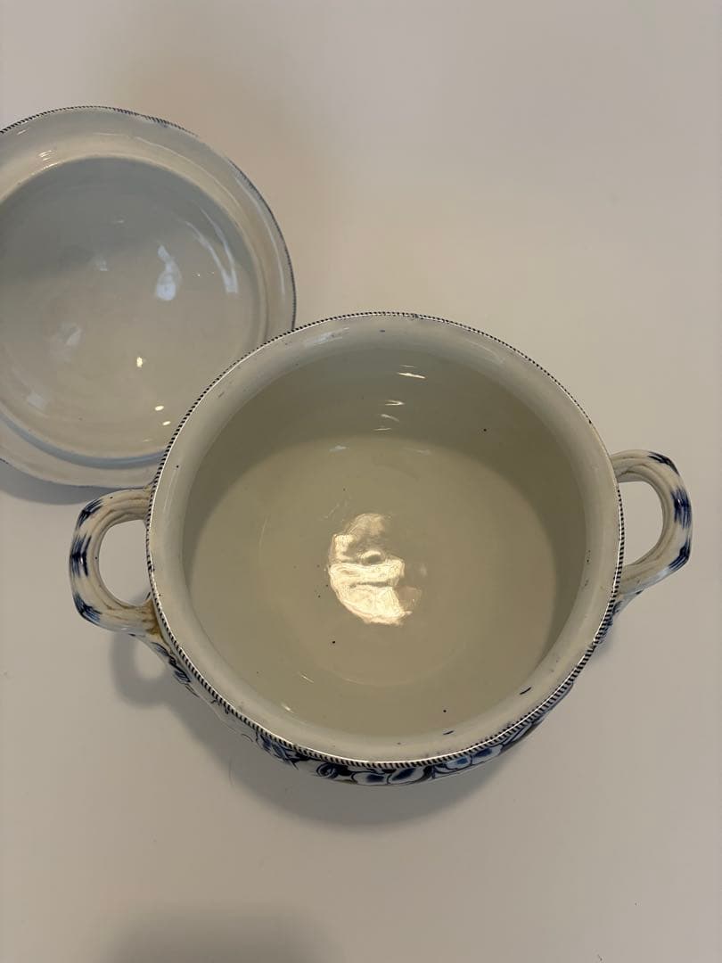 クレイユモントロー　FLORA アンティークスーピエール　フランス