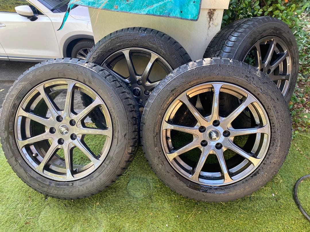 ART スタッドレスタイヤ 225/55R17ダークシルバー