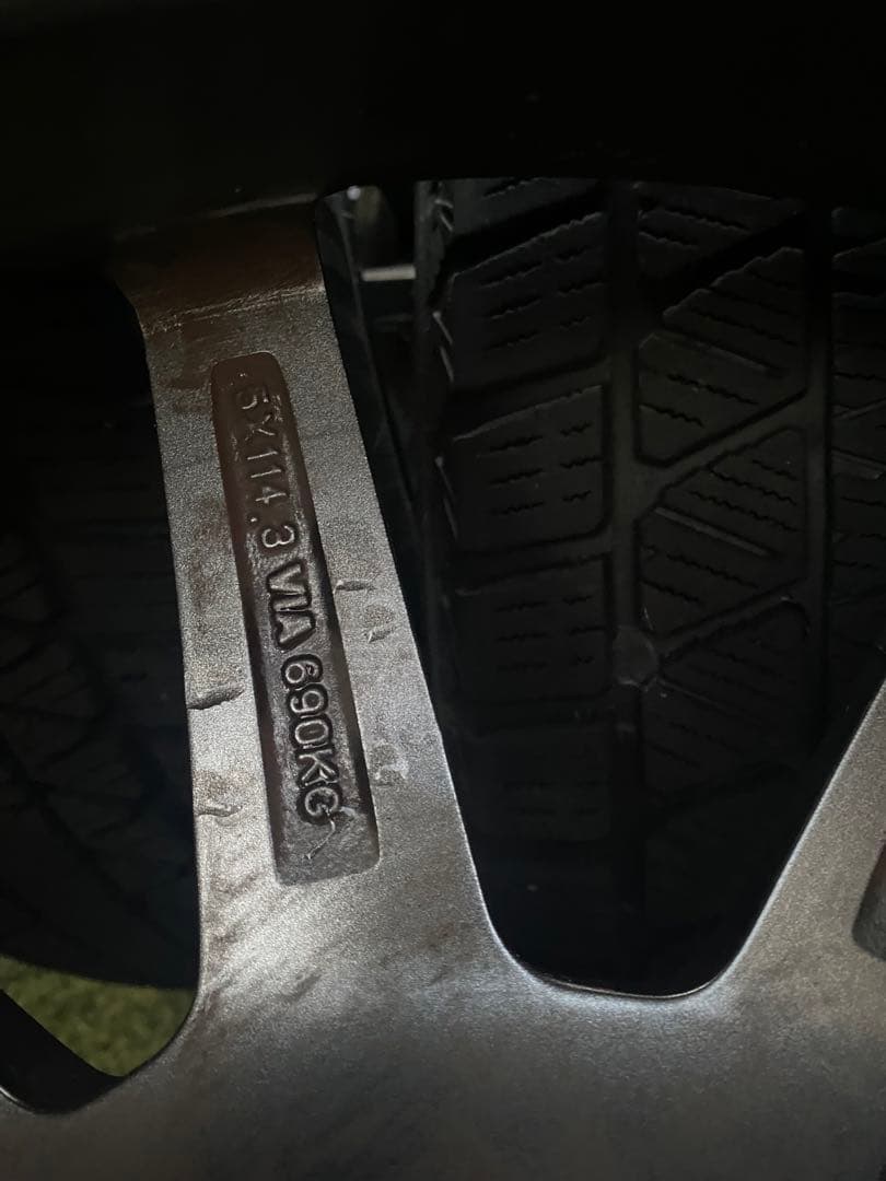 ART スタッドレスタイヤ 225/55R17ダークシルバー