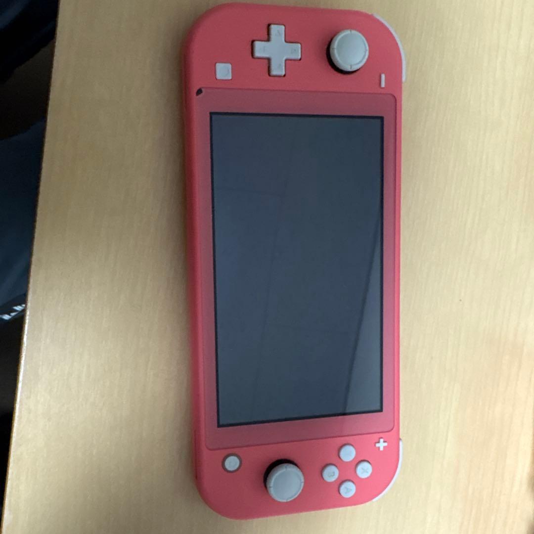 Nintendo Switch ライト(今月まで1000円値下げ中)