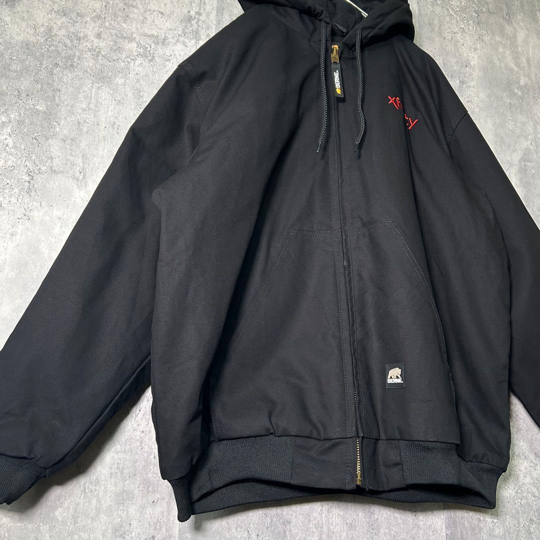 激渋 ダック アクティブ ジャケット パーカー 黒 刺繍 USA企業 ロゴ 美品