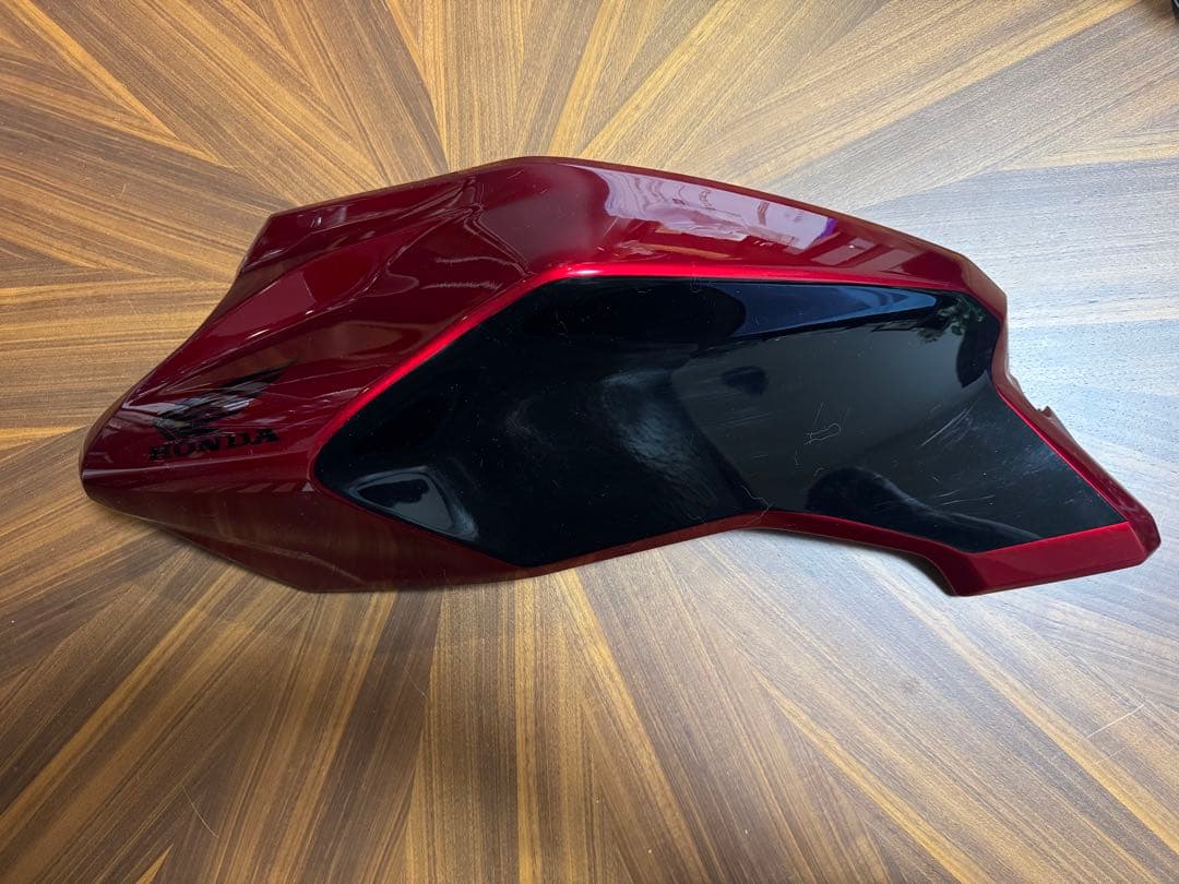ホンダ CB250R タンクカバー 左右