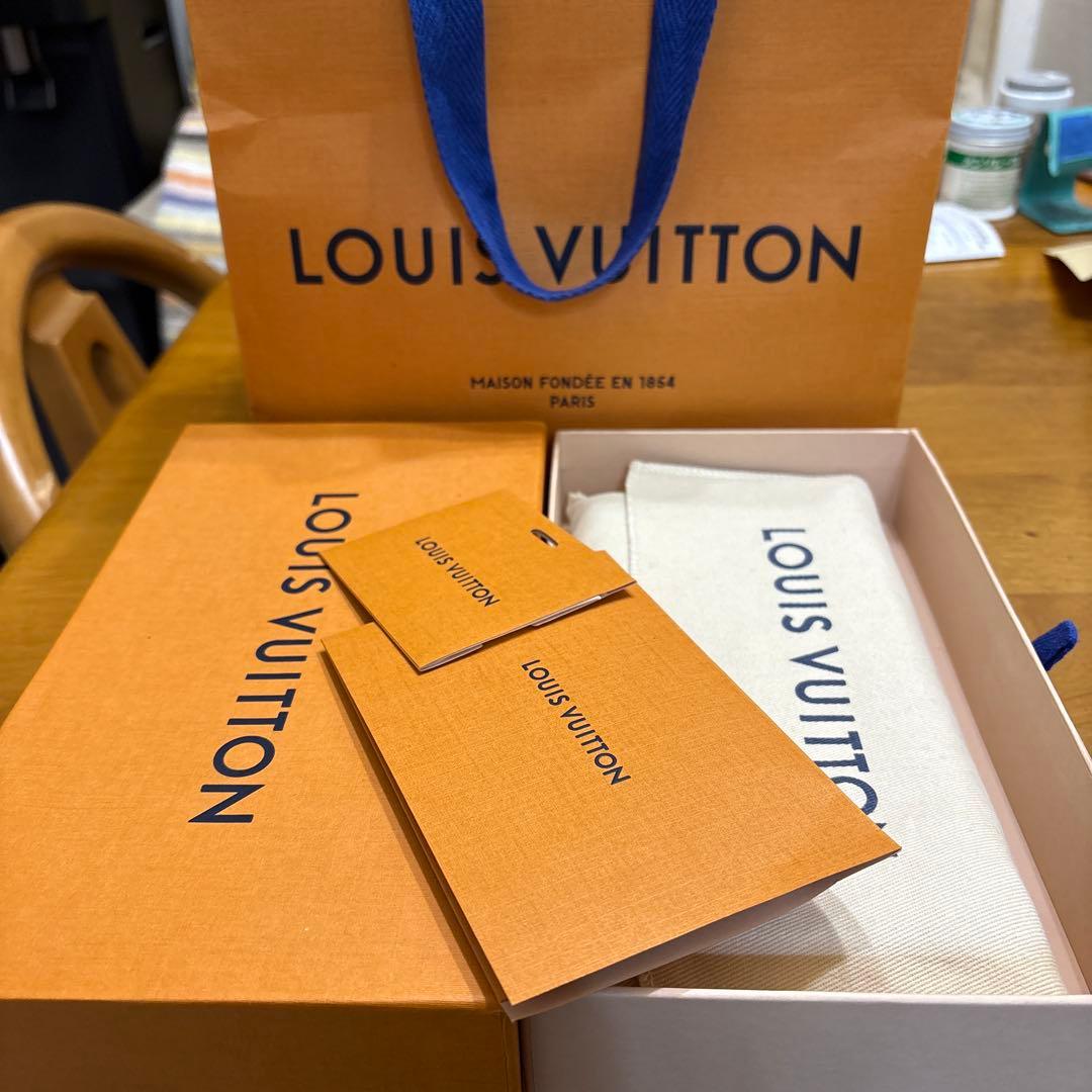 LOUIS VUITTON ブラック 長財布