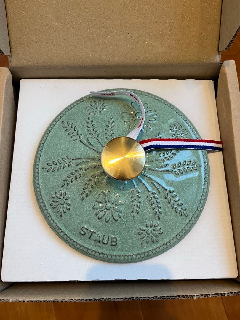 Wannabe staub 16cm 鋳物　マーガレット　Margaret 緑