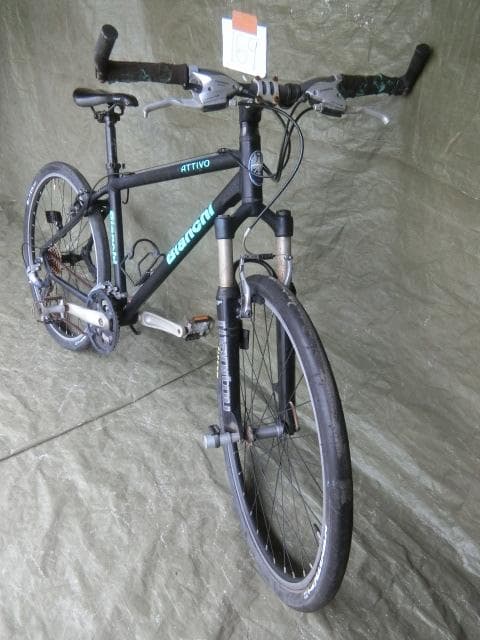 168：Bianchi Attivo　ビアンキ　ジャンク　引取限定：埼玉県所沢市