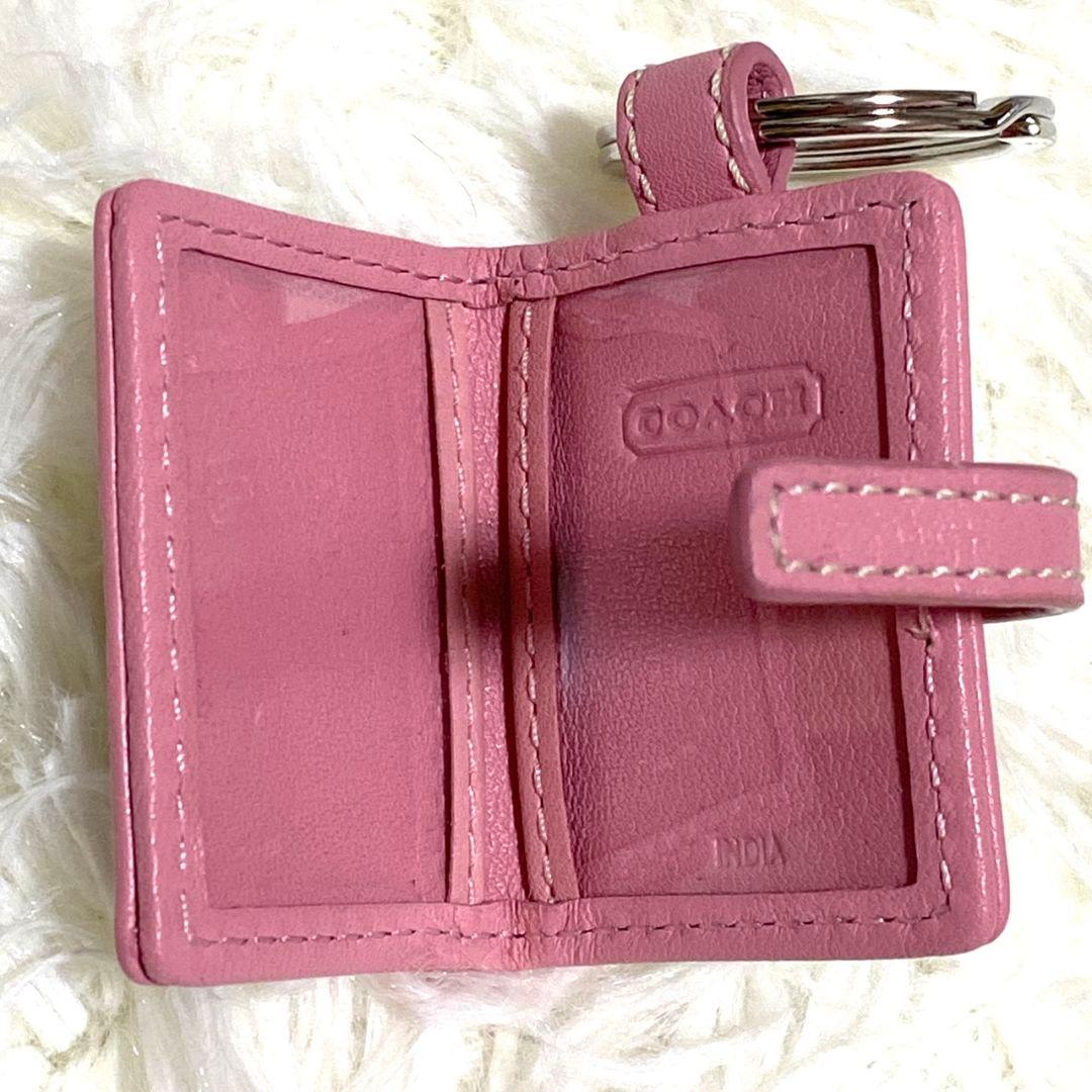 ●未使用級●　COACH　シグネチャー　手帳型　ミニフォトフレーム　キーホルダー
